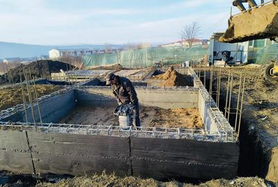 PROPRIETAR: Casa Valea Adâncă, zona 5 Drumuri, 124 mp + terasă, balcon și beci - 14