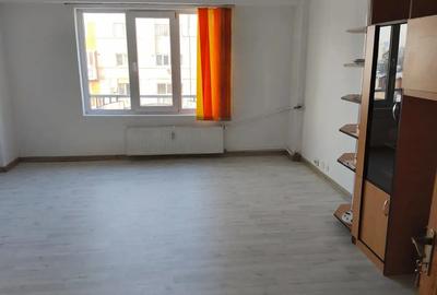 Apartament 3 camere,Calea Calarasi,Metrou Piata Muncii la 3 minute! - 1