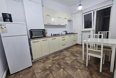 Apartament 3 camere Edgar Quinet 5 - 1