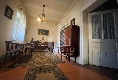 Casa cu 4 camere si teren de 2698 mp in zona Freidorf - 2