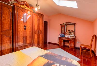 Vilă spațioasă S+P+1+M | 306 mp utili | Sector 3 – Trapezului | 9 camere | 4 Bai - 20