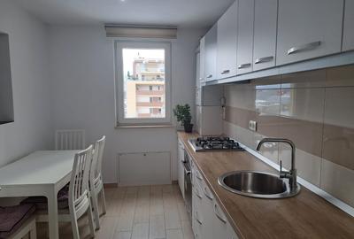 Apartament 2 camere  mall Coresi - 6