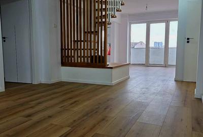 Modern- 5 camere- deosebit - 3 bai- renovat integral - 7