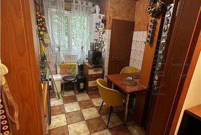 CIRCUMVALATIUNII - ETAJ 1 - BLOC IZOLAT - 4 CAMERE - 2 BAI - CENTRRALA - CLIMA - 3
