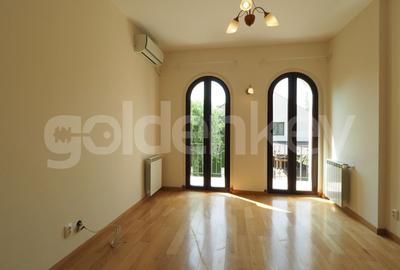 Vila individuala cu 5 camere, piscina exterioara si gradina amenajata - 14