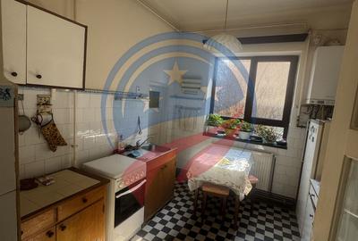 Casa zona Liceul Brancusi - 18