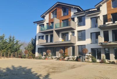 Apartament cu 2 camere decomandat în Exterior Vest