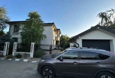 Casă individuală cu 5 camere în Corbeanca