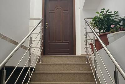 Particular inchiriez apartament lux zona centrala - 4