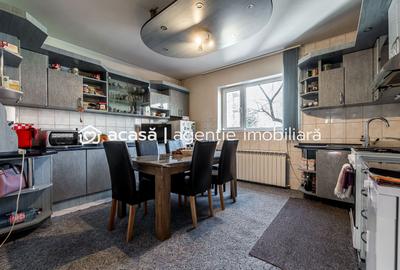Casă spațioasă în mijlocul orasului, Str. Constantin Brâncuși - 12