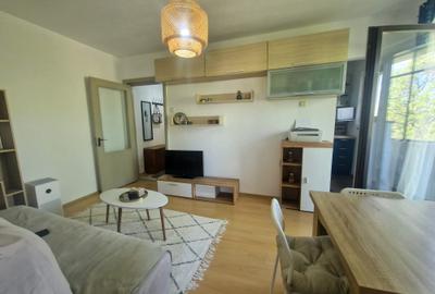 Apartament cu 2 camere semidecomandat în Gheorghe Lazăr