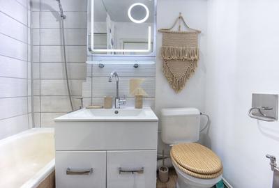 Apartament luminos, 65 mp, cu parcare și boxă Bartolomeu, str. Lânii33 - 12