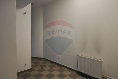 Spațiu comercial ultracentral, 230 mp, lângă Mercur - 14