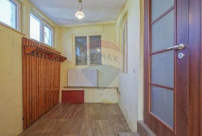 Casă  individuală cu 3 camere, Schei - 4