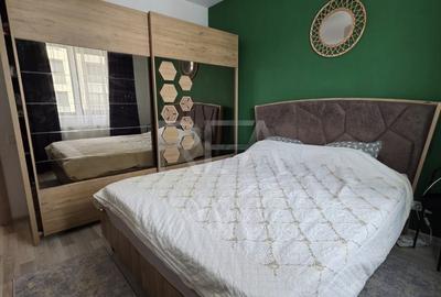 Apartament cu 3 camere decomandat, mobilat în Drumul Taberei