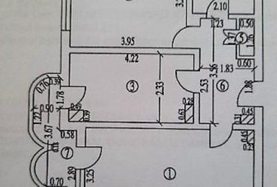 Apartament cu 2 camere decomandat în
