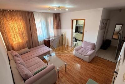 Apartament cu 3 camere decomandat, mobilat în Dumbrăvița