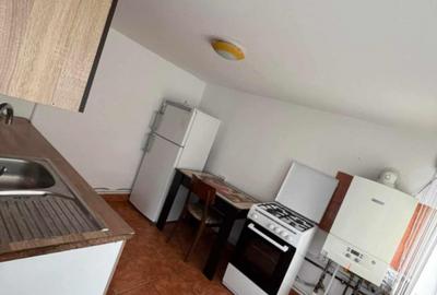 Casa 6 Camere P+1, Targu-Carbunesti - 16