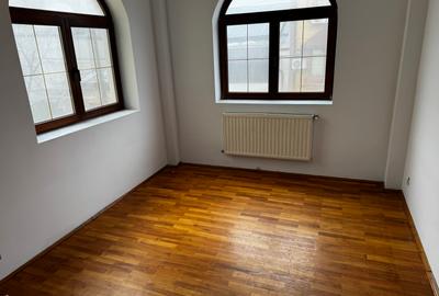 Vila singur curte, ideal scoala, gradinita - 16