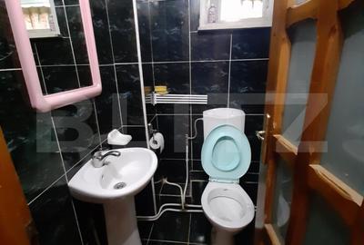 Apartament de vanzare, cu 3 camere, 70 mp, zona M16 - 7