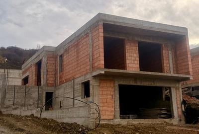 Casa de vânzare Dezmir - zona Planoarelor - 13