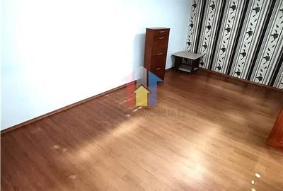 Casa 5 camere Pretabila 2 Familii, teren 176 mp, Bld Dorobantilor - 6