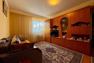 Apartament cu 2 camere semidecomandat, mobilat în Mănăștur