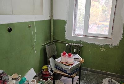 Dr.Taberei-semistradal-2/4-sdec,balcon,necesita renovare,liber,intabulare,89900€ - 9