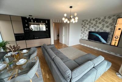 Apartament cu 4 camere decomandat, mobilat în Băneasa