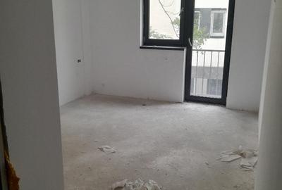 Vitan Mall- imobil nou SC 573mp, 11 camere cu baie proprie/clinica/Airbnb - 3
