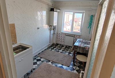 Apartament 2 camere decomandat - Casa de Cultura - 108.000 euro(Cod E6) - 10