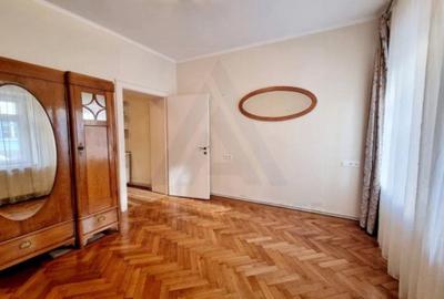 Apartament cu 2 camere decomandat, mobilat în Ultracentral