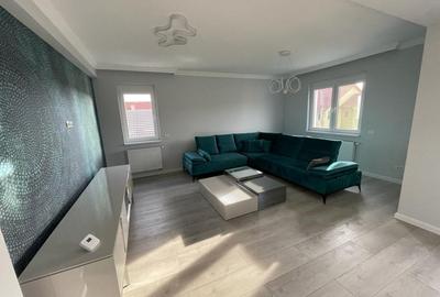 Apartament cu 3 camere decomandat în Braytim