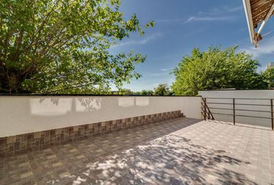 3 camere, LUMINOS, 90 mp + gradina 150 mp, View SUPERB,  Parcare! - 12