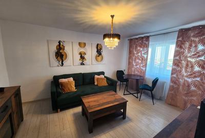 Închiriez apartament cu 3 camere și garaj - 7