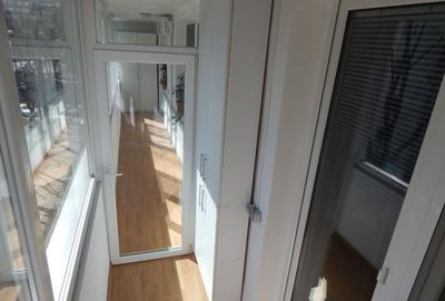 AP. 2 CAMERE- P-TA SUDULUI, BLOC REABILITAT, PARCARE, METROU 8 MN - 8