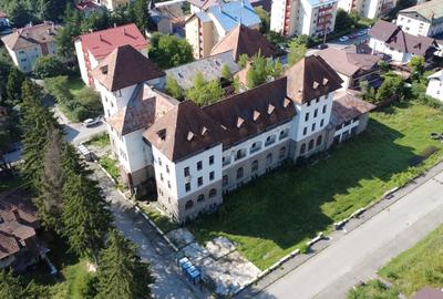 HOTEL PALACE BUȘTENI — Fostul Cazino și Stabiliment Balnear — Fondat 1907 - 4