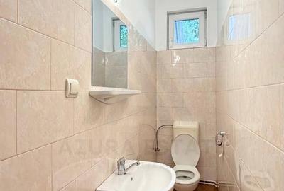Spatiu comercial la curte 50 mp utili parter openspace zona Strand - 10