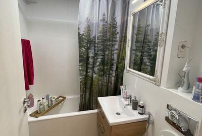 Piața Sf. Gheorghe | Decomandat | Renovat | Centrală proprie | Boxă 16 mp - 16