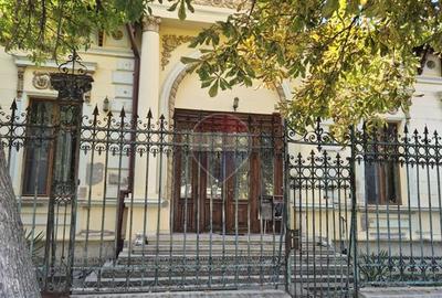 Monument istoric cu identitate aparte și potențial investițional - 1