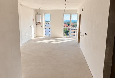 Apartament cu 2 camere semidecomandat în Florești