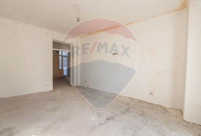 Apartament 4 camere de vanzare 104 mp utili, Calea Mosilor - 8