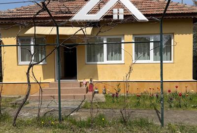 CASĂ CU TEREN 1.090 MP ÎN PIELEȘTI | DESCHIDERE 18 M | 93.000 € - 1