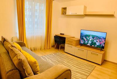 Apartament cu 2 camere semidecomandat, mobilat în Gara de Nord