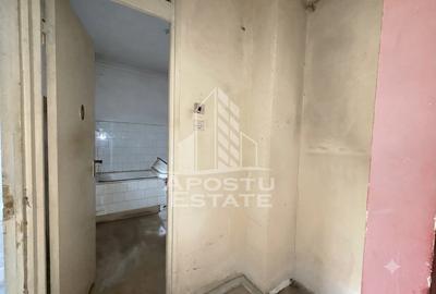 Apartament 3 camere de vanzare, 2 bai, zona Soarelui, Timisoara - 5