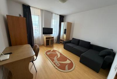 Garsonieră spațioasă de vânzare – etaj 1, bloc cu lift - 1