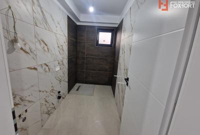 Duplex de vanzare, 4 camere, Mosnita Veche - 7