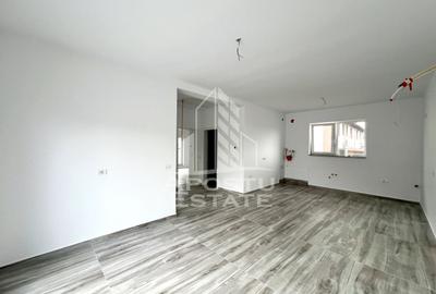 Casa individuala de vanzare pe parter, curte proprie, zona Sanandrei - 1