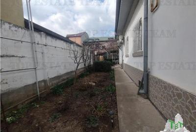 Casa individuala cu garaj si curte libera 300 mp, zona excelenta Brancoveanu - 2