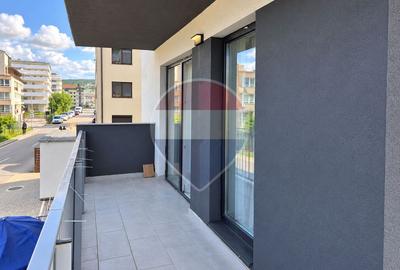 Apartament cu 2 camere de închiriat cu loc de parcare, str Porii - 7